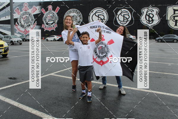 Buy your photos of the eventCorinthians X Fluminense - Brasileir�o on Fotop