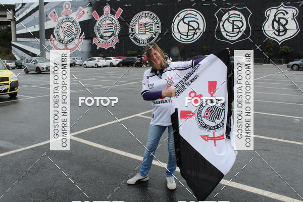 Buy your photos of the eventCorinthians X Fluminense - Brasileir�o on Fotop