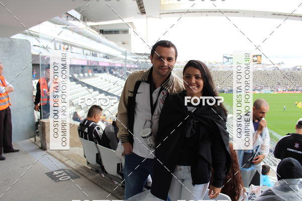 Buy your photos of the eventCorinthians X Fluminense - Brasileir�o on Fotop