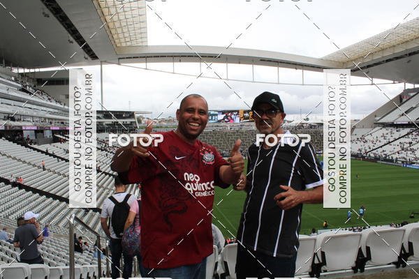 Buy your photos of the eventCorinthians X Fluminense - Brasileir�o on Fotop