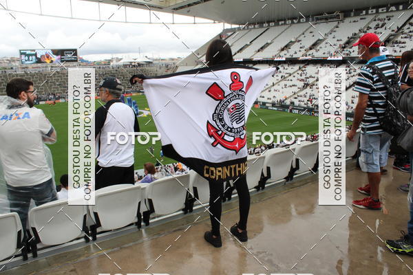 Buy your photos of the eventCorinthians X Fluminense - Brasileir�o on Fotop