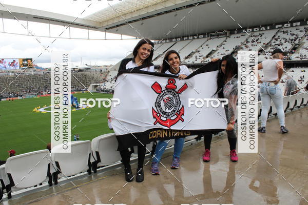Buy your photos of the eventCorinthians X Fluminense - Brasileir�o on Fotop