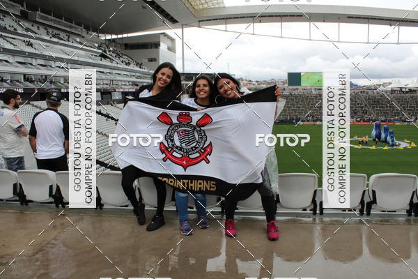 Buy your photos of the eventCorinthians X Fluminense - Brasileir�o on Fotop