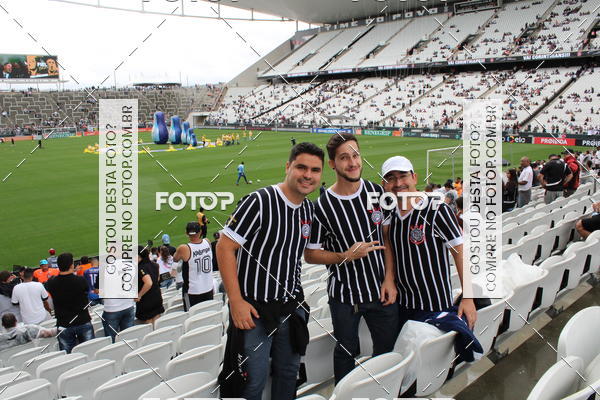 Buy your photos of the eventCorinthians X Fluminense - Brasileir�o on Fotop