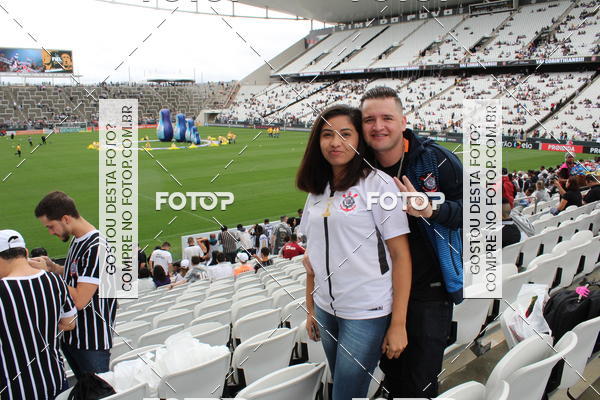 Buy your photos of the eventCorinthians X Fluminense - Brasileir�o on Fotop