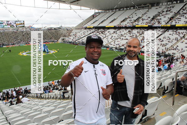 Buy your photos of the eventCorinthians X Fluminense - Brasileir�o on Fotop