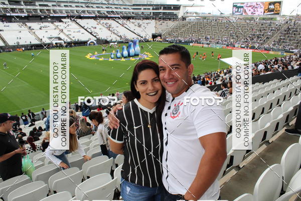 Buy your photos of the eventCorinthians X Fluminense - Brasileir�o on Fotop