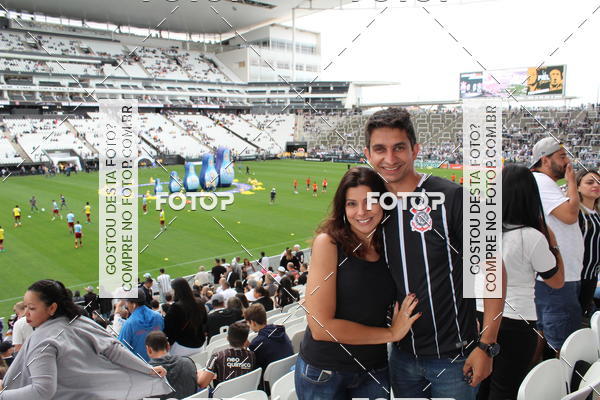 Buy your photos of the eventCorinthians X Fluminense - Brasileir�o on Fotop