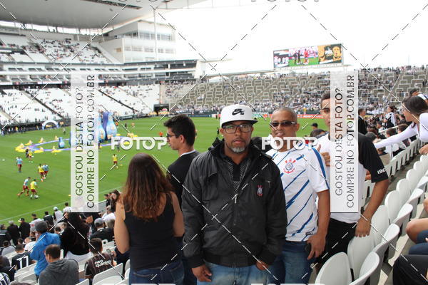 Buy your photos of the eventCorinthians X Fluminense - Brasileir�o on Fotop