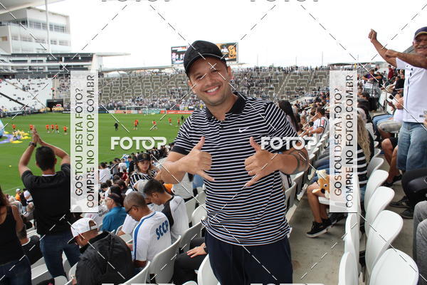 Buy your photos of the eventCorinthians X Fluminense - Brasileir�o on Fotop