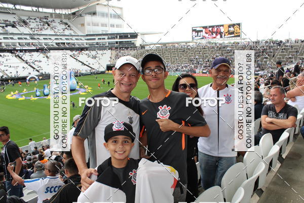 Buy your photos of the eventCorinthians X Fluminense - Brasileir�o on Fotop