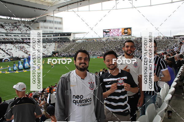 Buy your photos of the eventCorinthians X Fluminense - Brasileir�o on Fotop