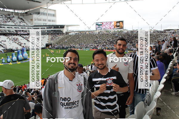 Buy your photos of the eventCorinthians X Fluminense - Brasileir�o on Fotop
