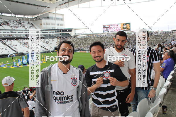 Buy your photos of the eventCorinthians X Fluminense - Brasileir�o on Fotop