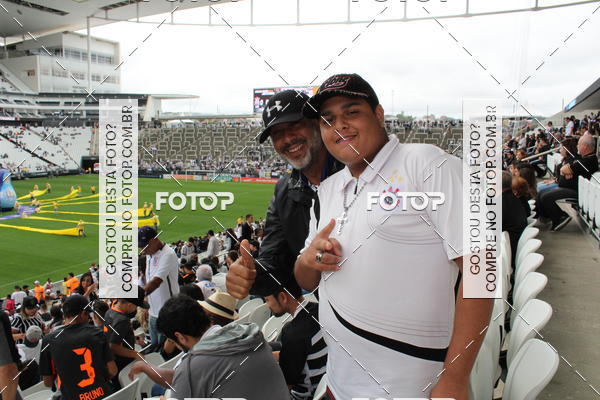 Buy your photos of the eventCorinthians X Fluminense - Brasileir�o on Fotop