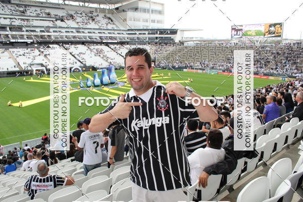 Buy your photos of the eventCorinthians X Fluminense - Brasileir�o on Fotop