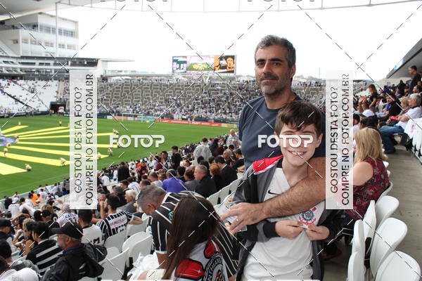 Buy your photos of the eventCorinthians X Fluminense - Brasileir�o on Fotop