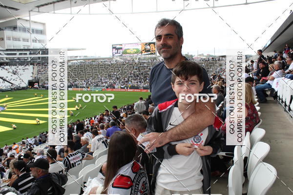 Buy your photos of the eventCorinthians X Fluminense - Brasileir�o on Fotop