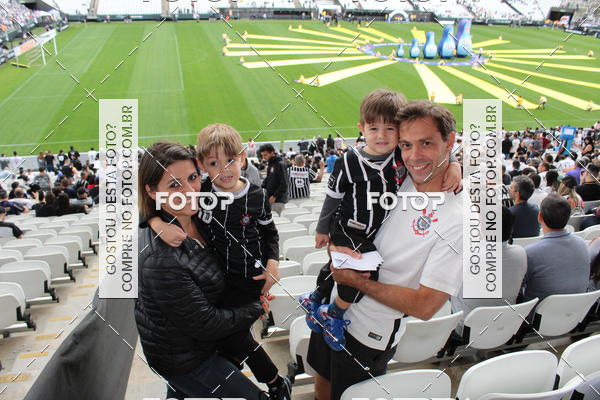 Buy your photos of the eventCorinthians X Fluminense - Brasileir�o on Fotop