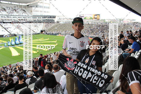 Buy your photos of the eventCorinthians X Fluminense - Brasileir�o on Fotop