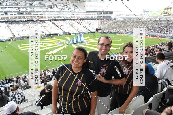 Buy your photos of the eventCorinthians X Fluminense - Brasileir�o on Fotop