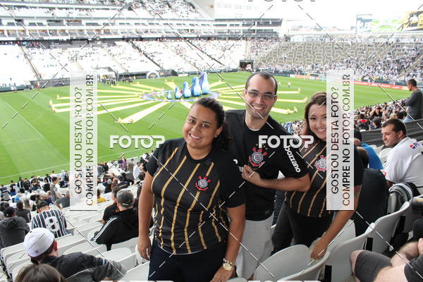 Buy your photos of the eventCorinthians X Fluminense - Brasileir�o on Fotop