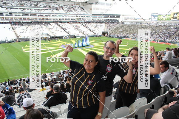 Buy your photos of the eventCorinthians X Fluminense - Brasileir�o on Fotop