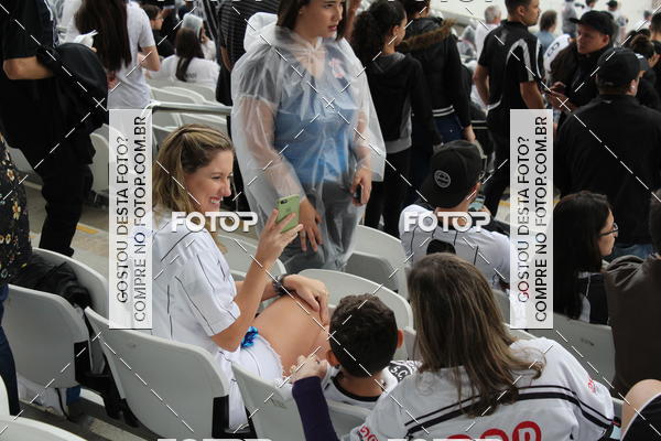 Buy your photos of the eventCorinthians X Fluminense - Brasileir�o on Fotop