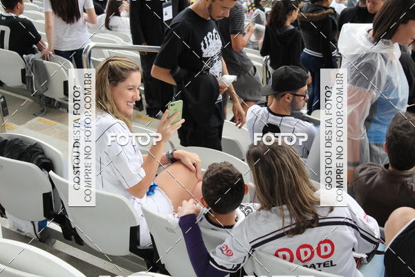 Buy your photos of the eventCorinthians X Fluminense - Brasileir�o on Fotop