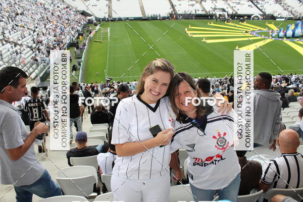 Buy your photos of the eventCorinthians X Fluminense - Brasileir�o on Fotop