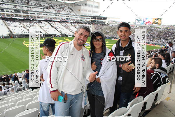 Buy your photos of the eventCorinthians X Fluminense - Brasileir�o on Fotop