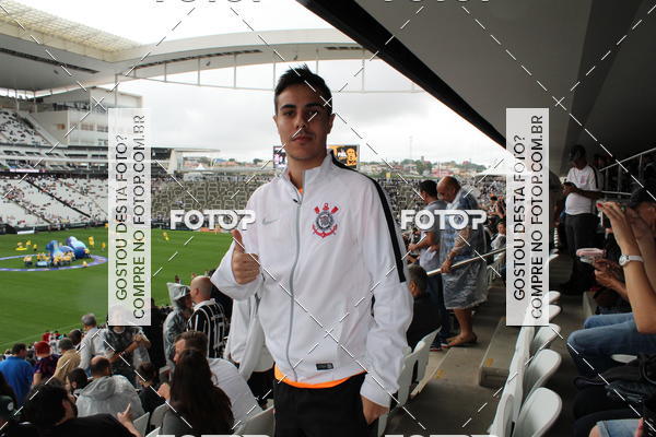 Buy your photos of the eventCorinthians X Fluminense - Brasileir�o on Fotop