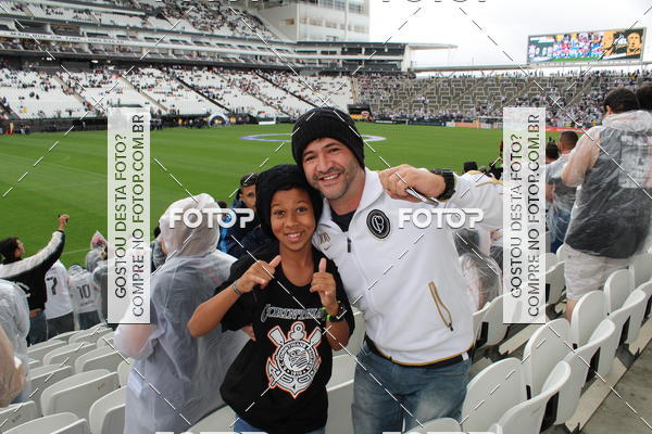 Buy your photos of the eventCorinthians X Fluminense - Brasileir�o on Fotop