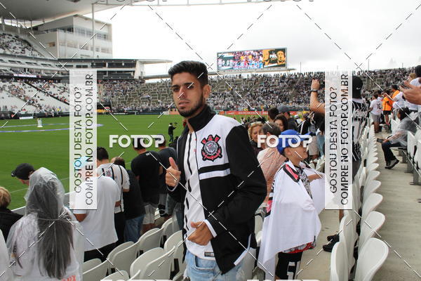 Buy your photos of the eventCorinthians X Fluminense - Brasileir�o on Fotop