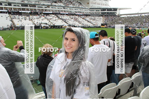 Buy your photos of the eventCorinthians X Fluminense - Brasileir�o on Fotop