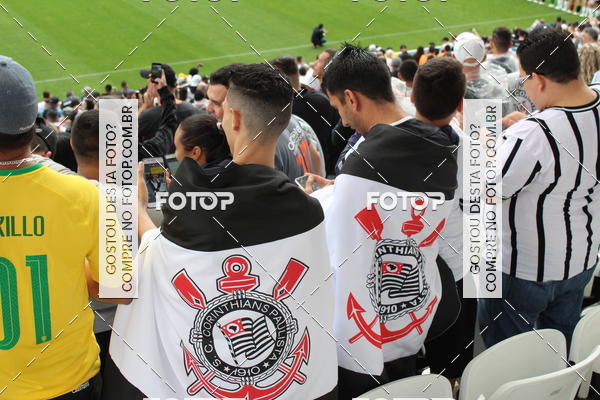 Buy your photos of the eventCorinthians X Fluminense - Brasileir�o on Fotop