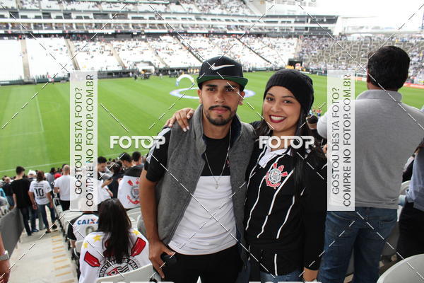 Buy your photos of the eventCorinthians X Fluminense - Brasileir�o on Fotop