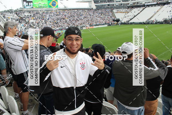Buy your photos of the eventCorinthians X Fluminense - Brasileir�o on Fotop