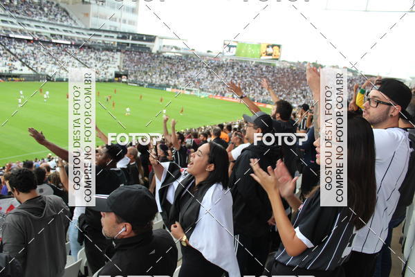 Buy your photos of the eventCorinthians X Fluminense - Brasileir�o on Fotop