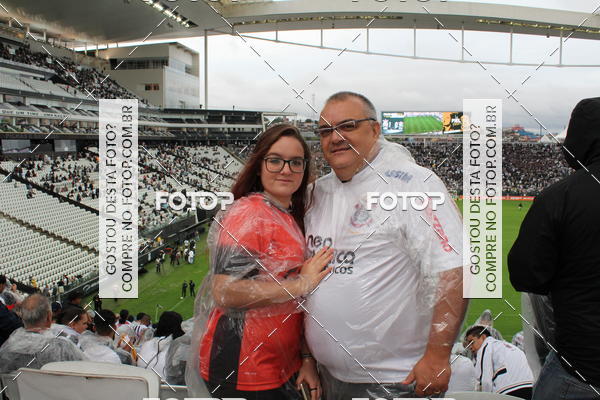 Buy your photos of the eventCorinthians X Fluminense - Brasileir�o on Fotop