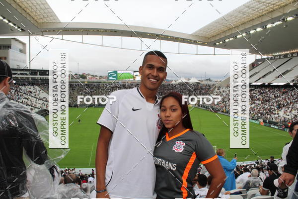 Buy your photos of the eventCorinthians X Fluminense - Brasileir�o on Fotop
