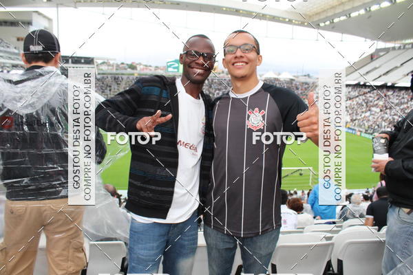 Buy your photos of the eventCorinthians X Fluminense - Brasileir�o on Fotop