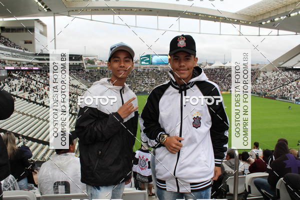 Buy your photos of the eventCorinthians X Fluminense - Brasileir�o on Fotop