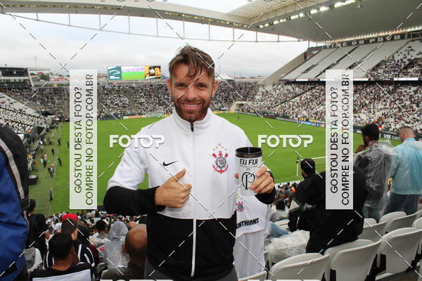 Buy your photos of the eventCorinthians X Fluminense - Brasileir�o on Fotop