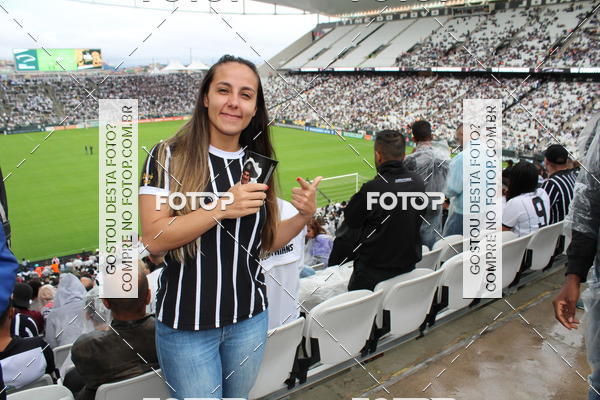 Buy your photos of the eventCorinthians X Fluminense - Brasileir�o on Fotop