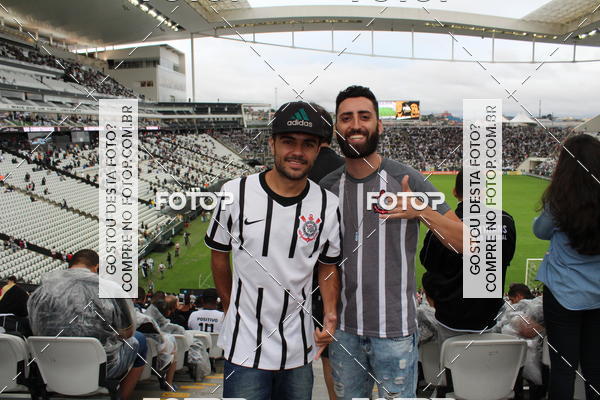 Buy your photos of the eventCorinthians X Fluminense - Brasileir�o on Fotop