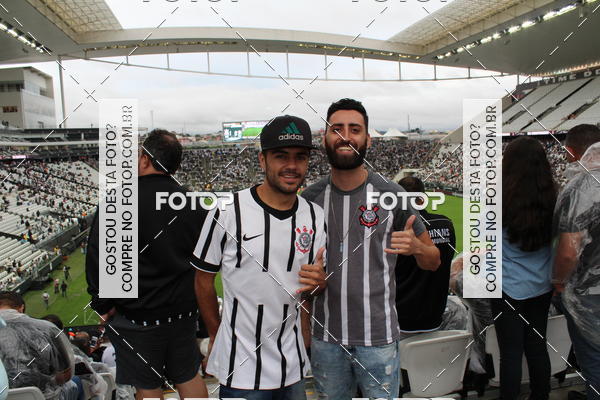 Buy your photos of the eventCorinthians X Fluminense - Brasileir�o on Fotop