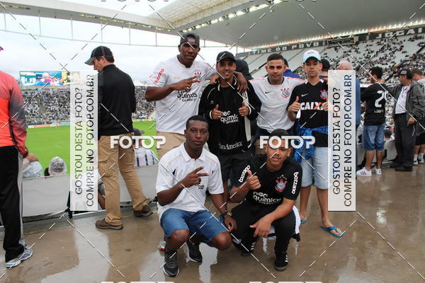 Buy your photos of the eventCorinthians X Fluminense - Brasileir�o on Fotop
