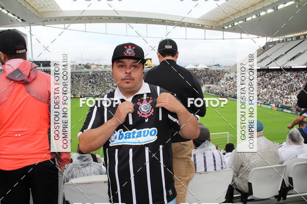 Buy your photos of the eventCorinthians X Fluminense - Brasileir�o on Fotop
