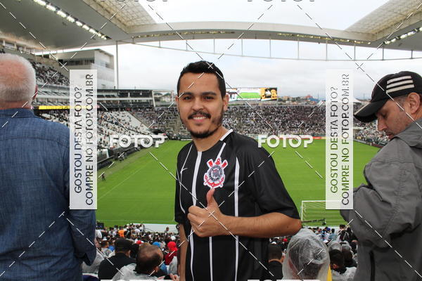 Buy your photos of the eventCorinthians X Fluminense - Brasileir�o on Fotop